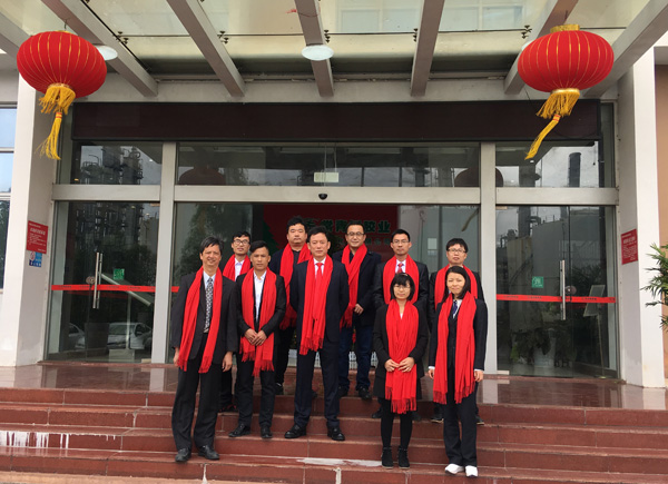 千秋偉業(yè)添錦繡 萬里鵬程展宏圖 —— 常青樹舞獅獻(xiàn)瑞賀新春，歡天喜地迎開工！